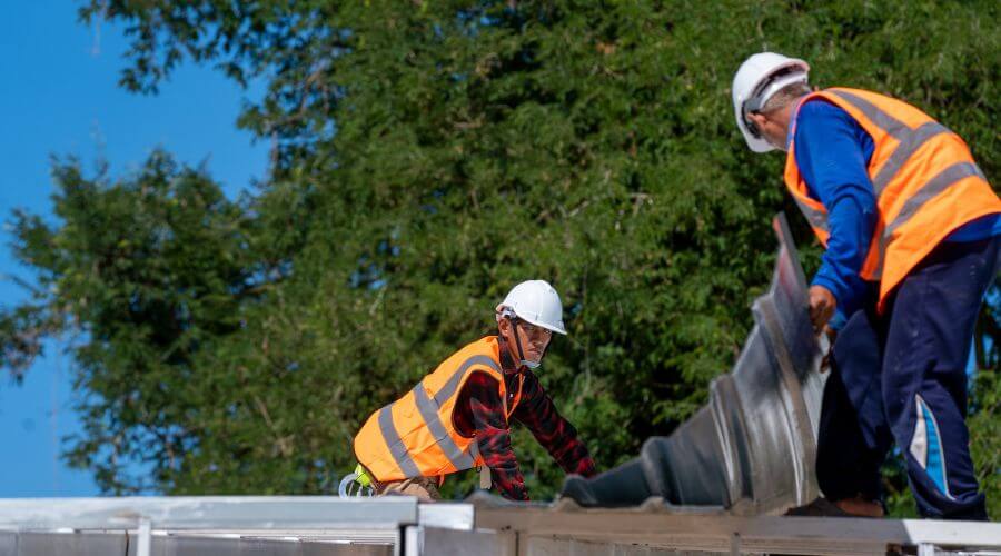 Professional gutter cleaning in Salesville, OH